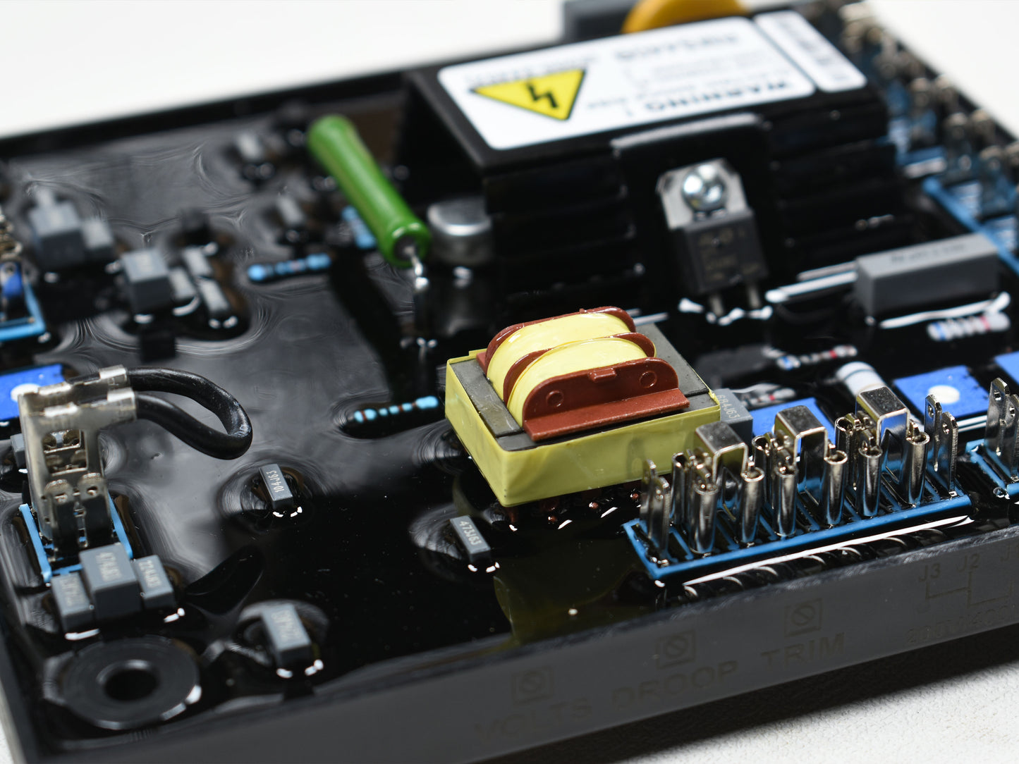LIXiSE RMS440B Digital AVR | 360-450V Sensing For Non-Center Tap Brushless Alternators | Generator Parts Factory