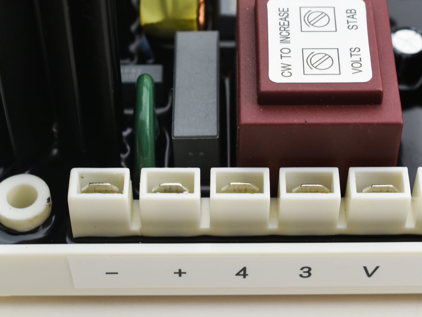 LIXiSE EA63-7D ±0.25% High Precision AVR | Harsh Environment Genset Regulator Manufacturer